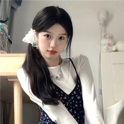 夏威夷冲浪女孩